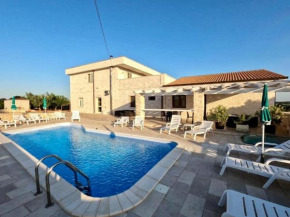 Гостиница B&B Il Leccio  Альберобелло